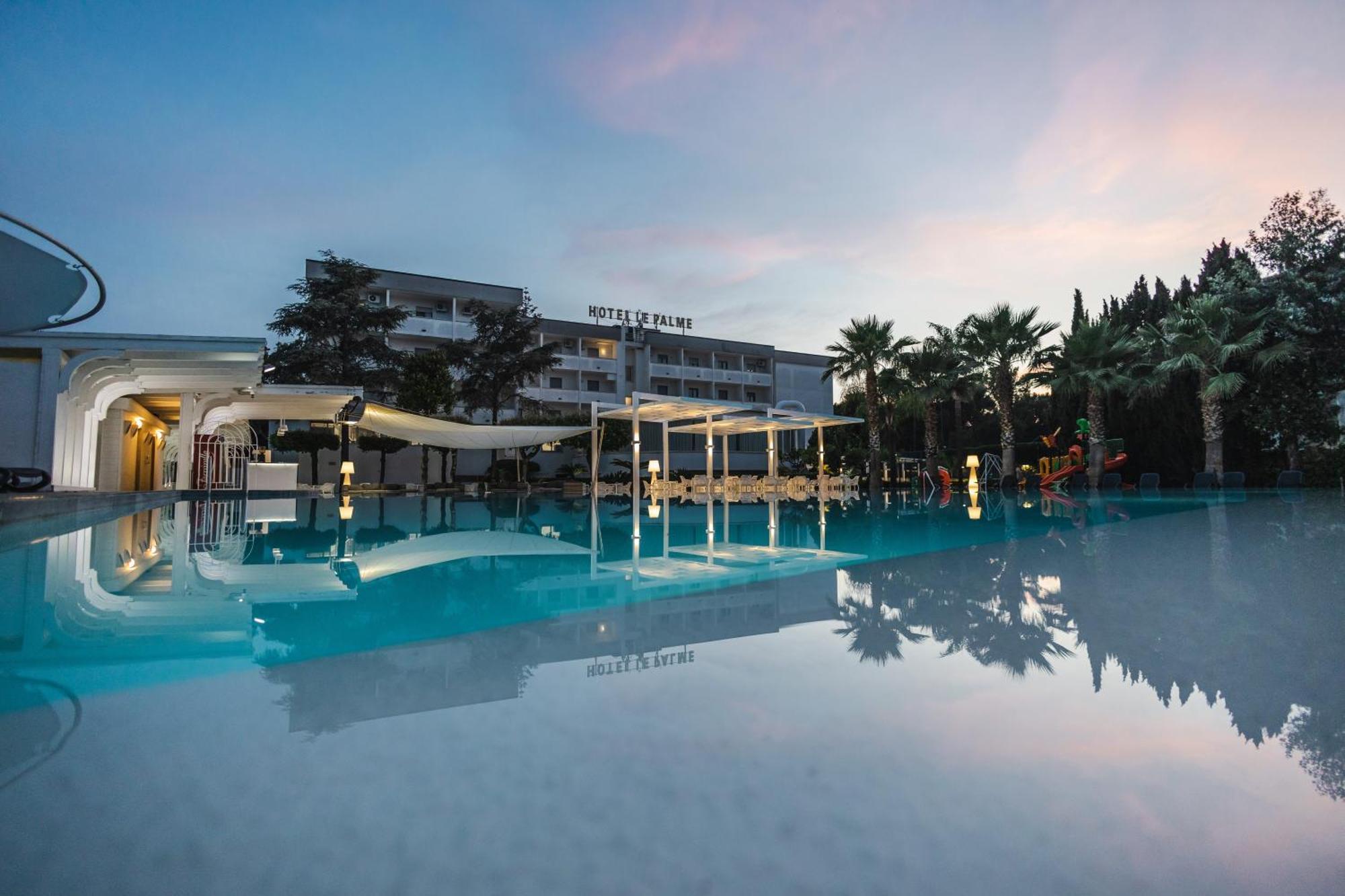 Hotel Le Palme เพสตุม ภายนอก รูปภาพ