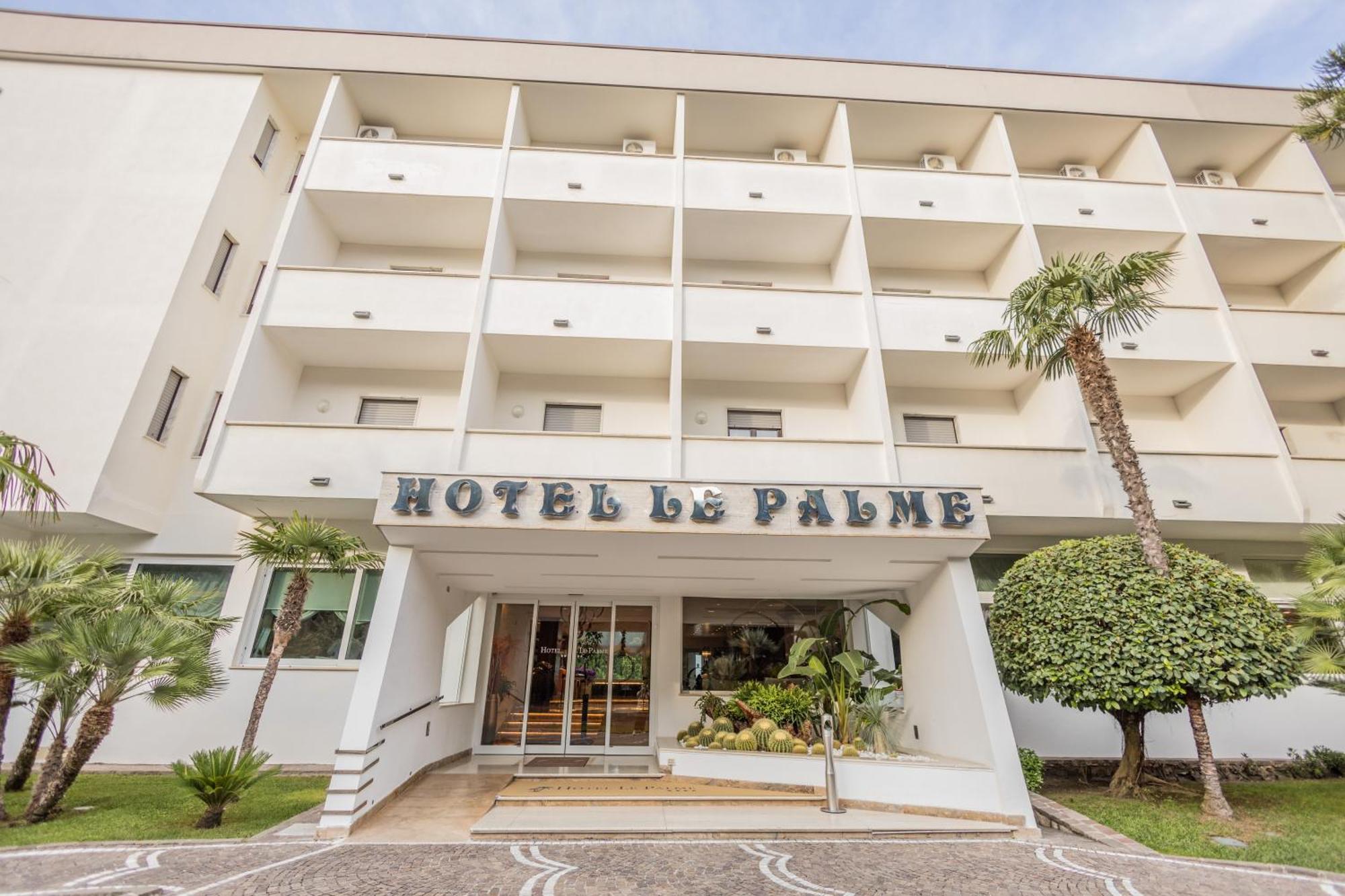 Hotel Le Palme เพสตุม ภายนอก รูปภาพ